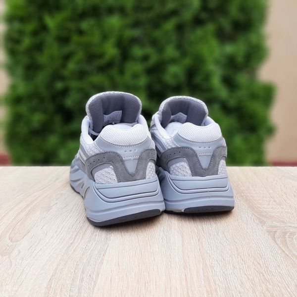 Чоловічі кросівки | Adidas Yeezy boost 700 v2 | світло-сірі | замша/текстиль ODR AD10126-41 фото