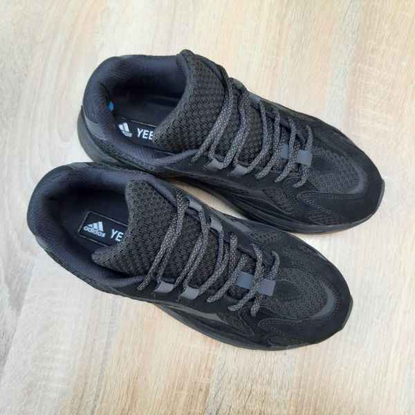 Чоловічі кросівки | Adidas Yeezy boost 700 v2 | чорні | замша/текстиль ODR AD10054-42 фото