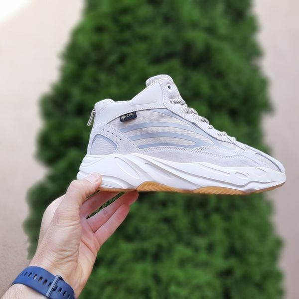 Чоловічі зимові високі кросівки | Adidas Yeezy Boost 700 High | світло-сірі | комбіновані матеріали | хутро ODRW AD10011-41 фото