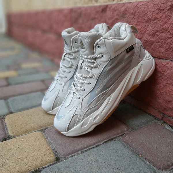 Чоловічі зимові високі кросівки | Adidas Yeezy Boost 700 High | світло-сірі | комбіновані матеріали | хутро ODRW AD10011-41 фото