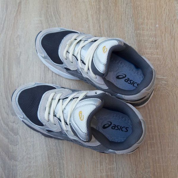 Жіночі кросівки | Asics Gel-NYC | сірі | замша/текстиль | маломірні ODR AS20036-36 фото