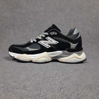 Чоловічі кросівки | New Balance 9060 | чорні/сірі | замша/текстиль ODR NB10047-41 фото